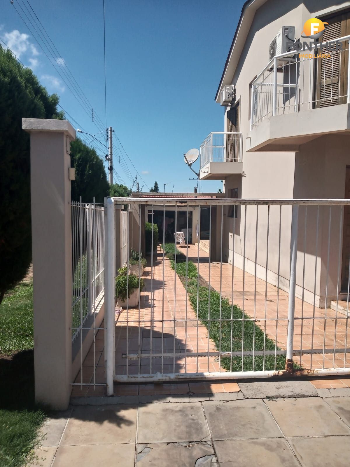 Sobrado à venda com 2 quartos, 104m² - Foto 2