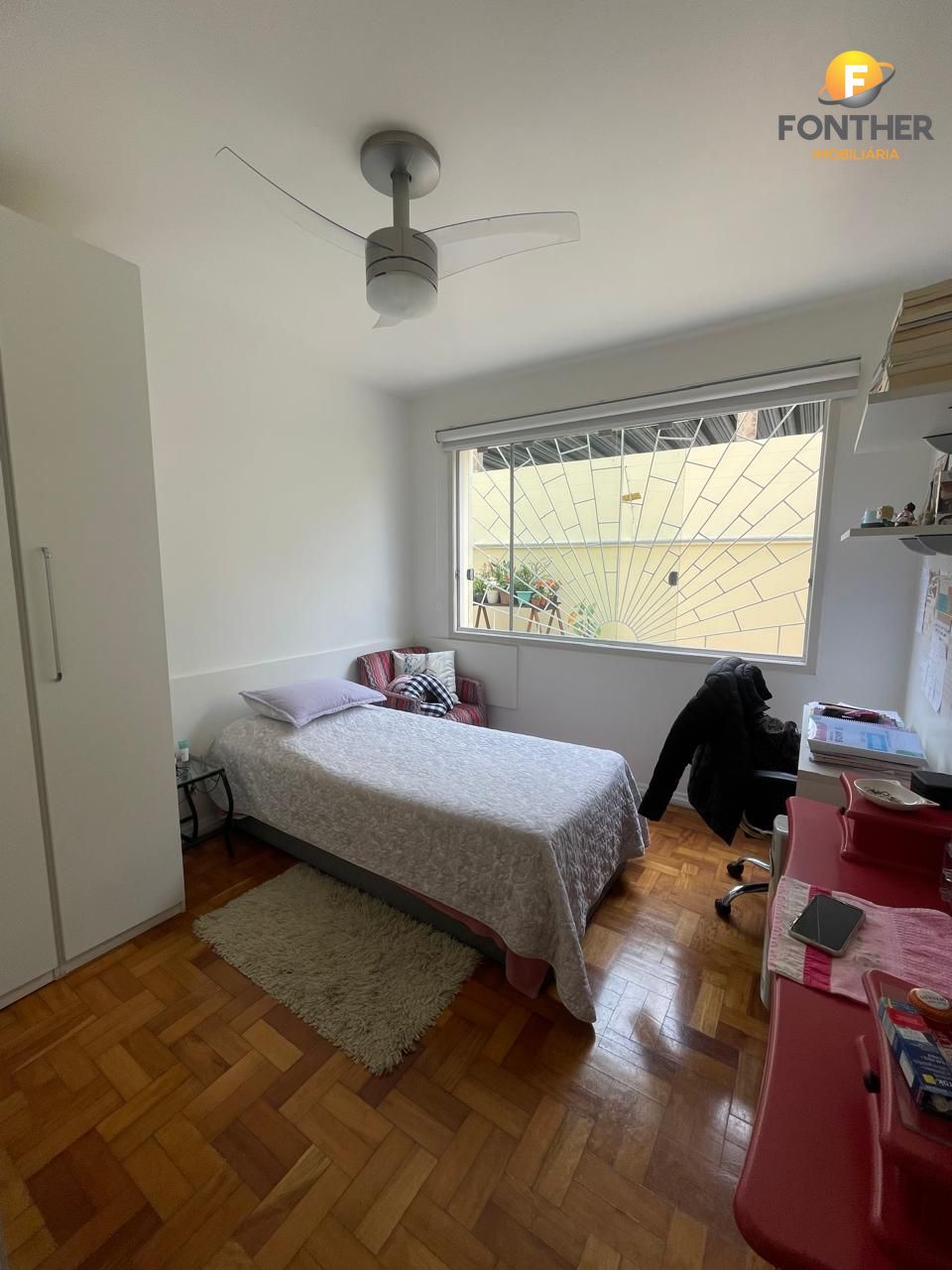 Apartamento à venda com 3 quartos, 121m² - Foto 9