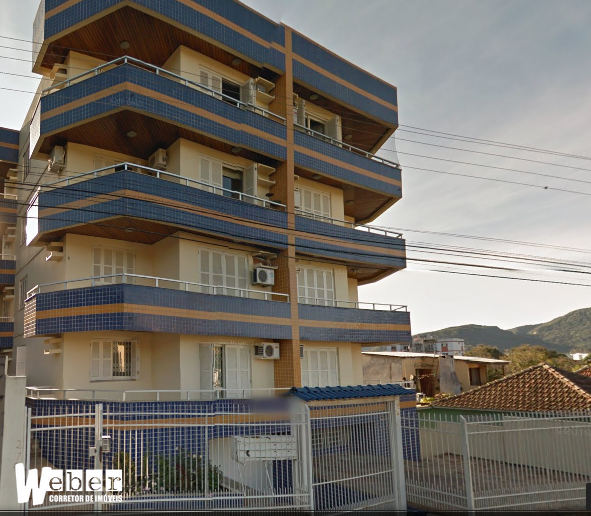 Apartamento à venda com 3 quartos, 157m² - Foto 1