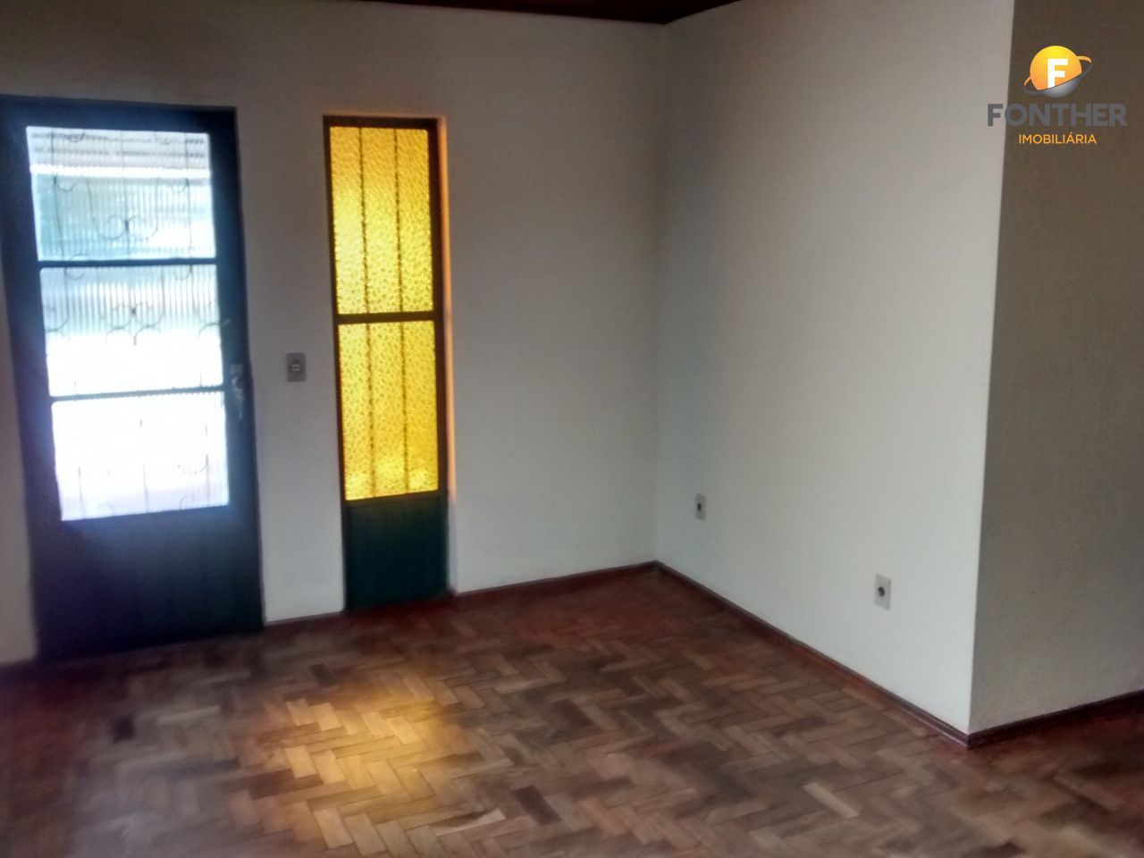 Casa à venda com 3 quartos, 100m² - Foto 6