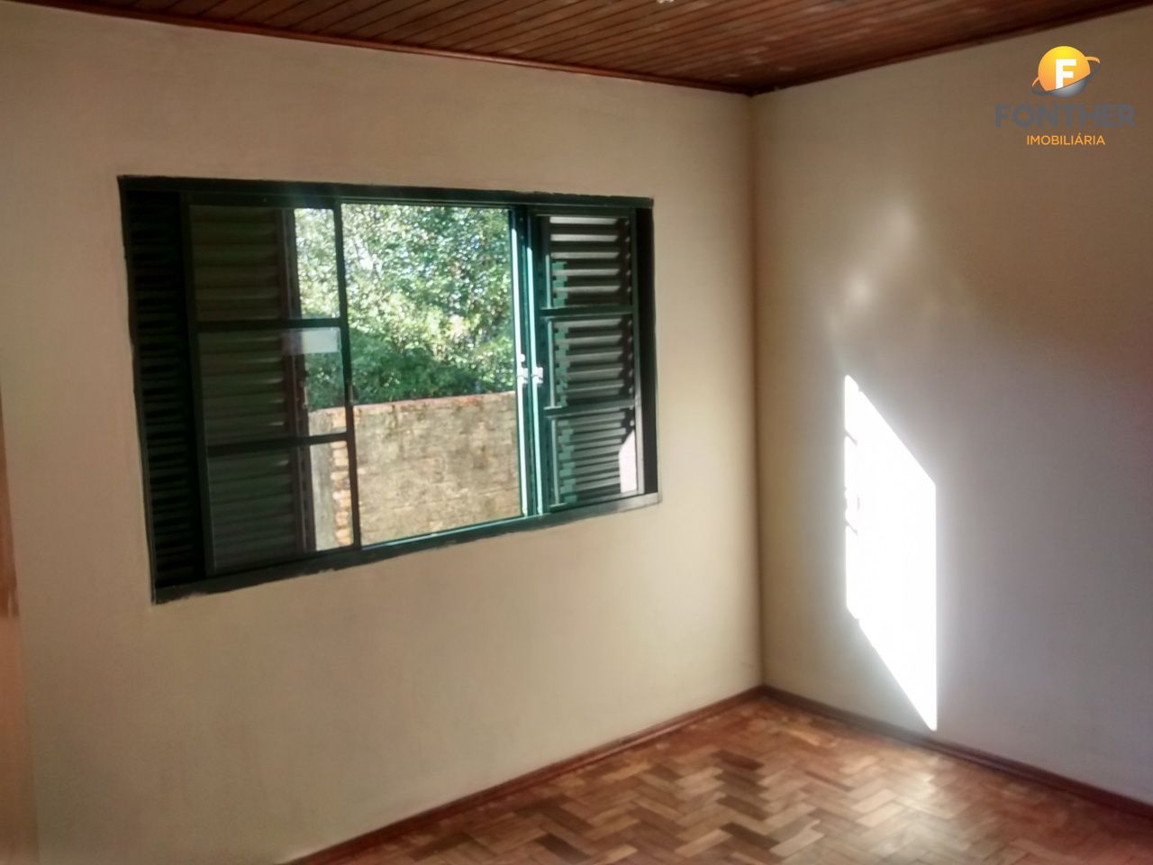 Casa à venda com 3 quartos, 100m² - Foto 9