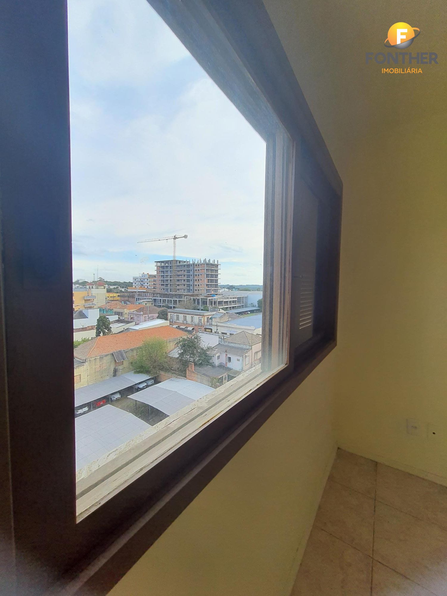 Apartamento à venda com 3 quartos, 124m² - Foto 12