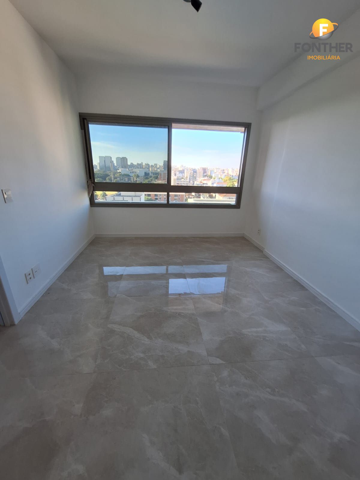 Apartamento para alugar com 1 quarto, 55m² - Foto 2