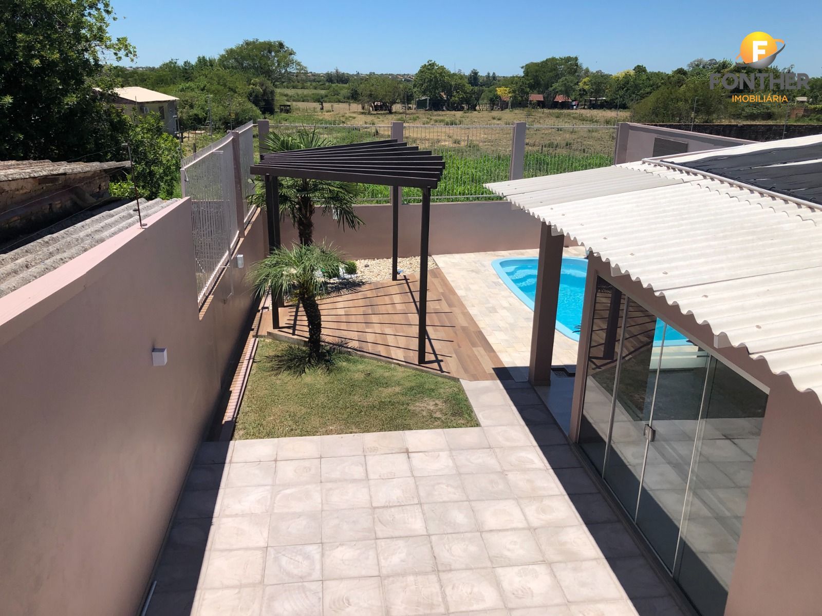 Casa à venda com 3 quartos, 218m² - Foto 12