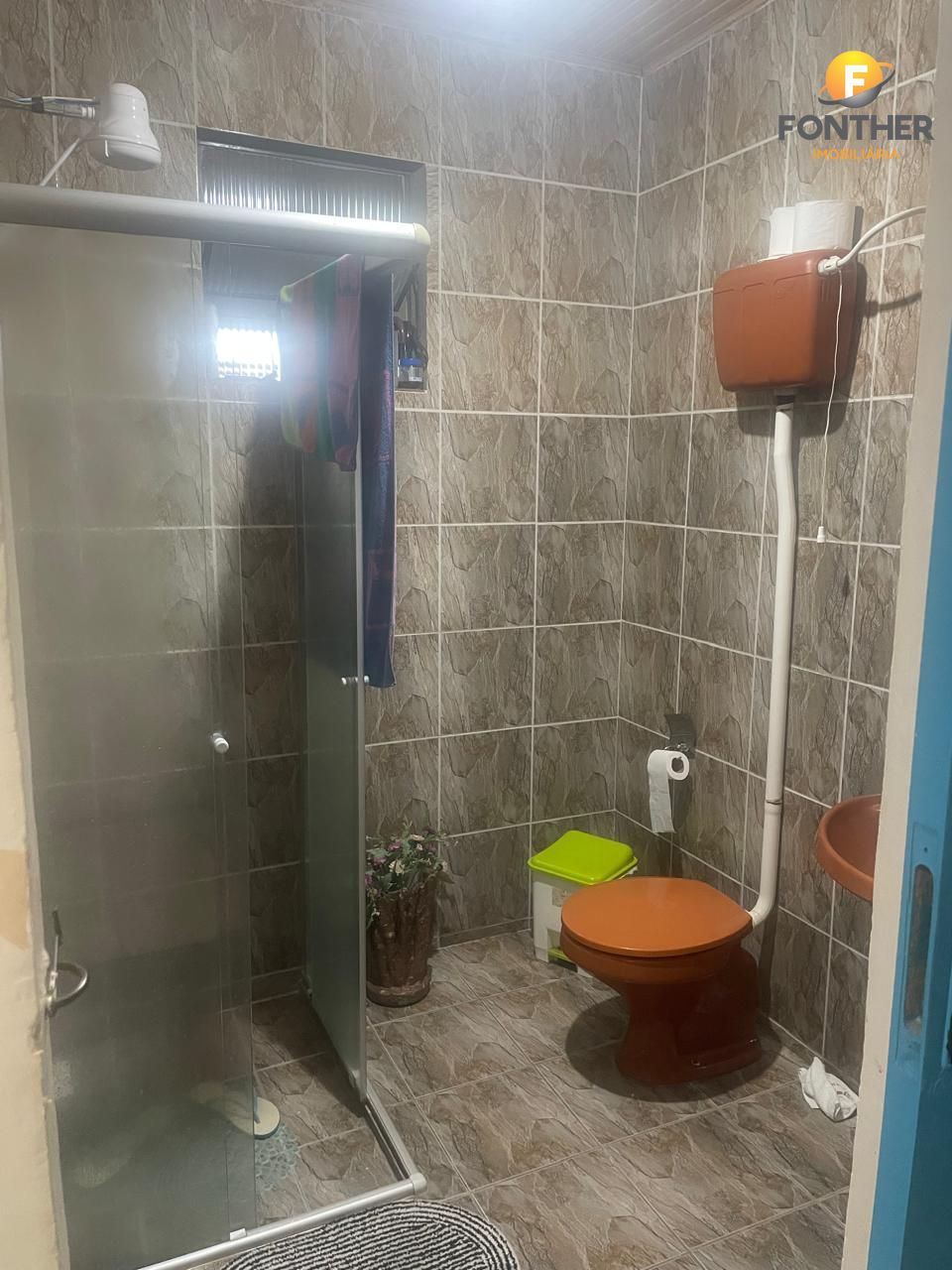 Casa à venda com 3 quartos, 99m² - Foto 11