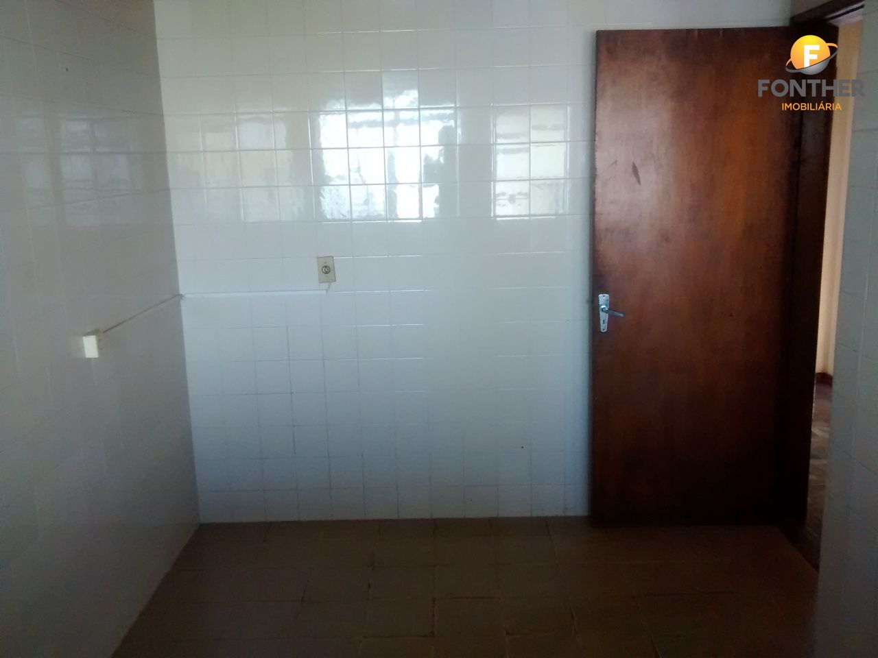 Casa à venda com 3 quartos, 100m² - Foto 12