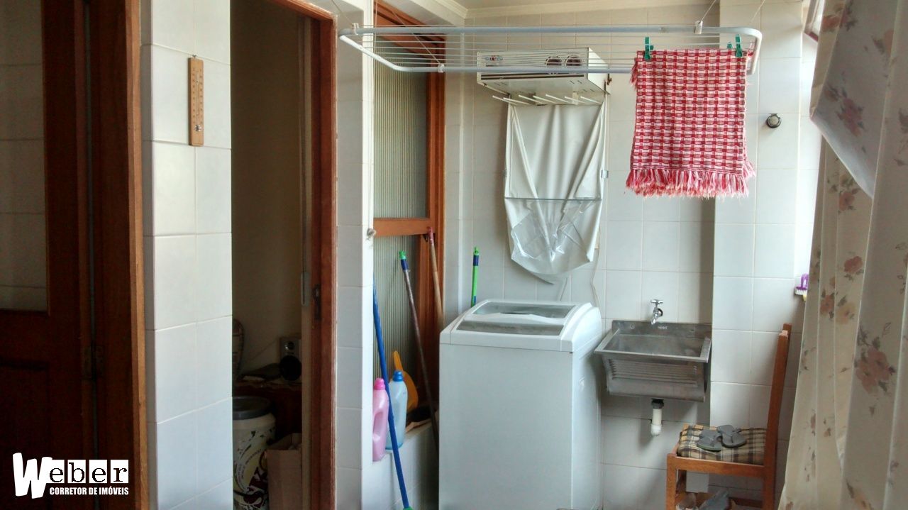 Apartamento à venda com 3 quartos, 144m² - Foto 34