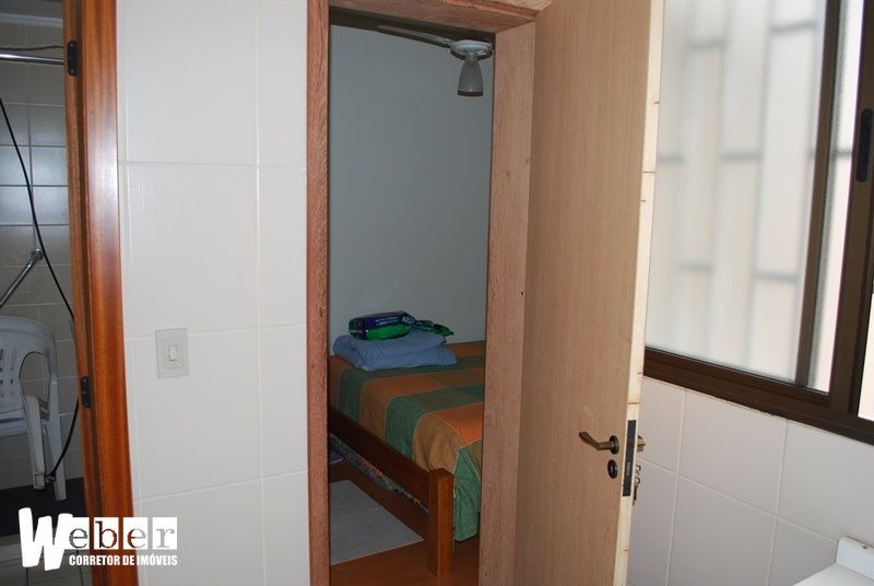 Apartamento à venda com 3 quartos, 296m² - Foto 28