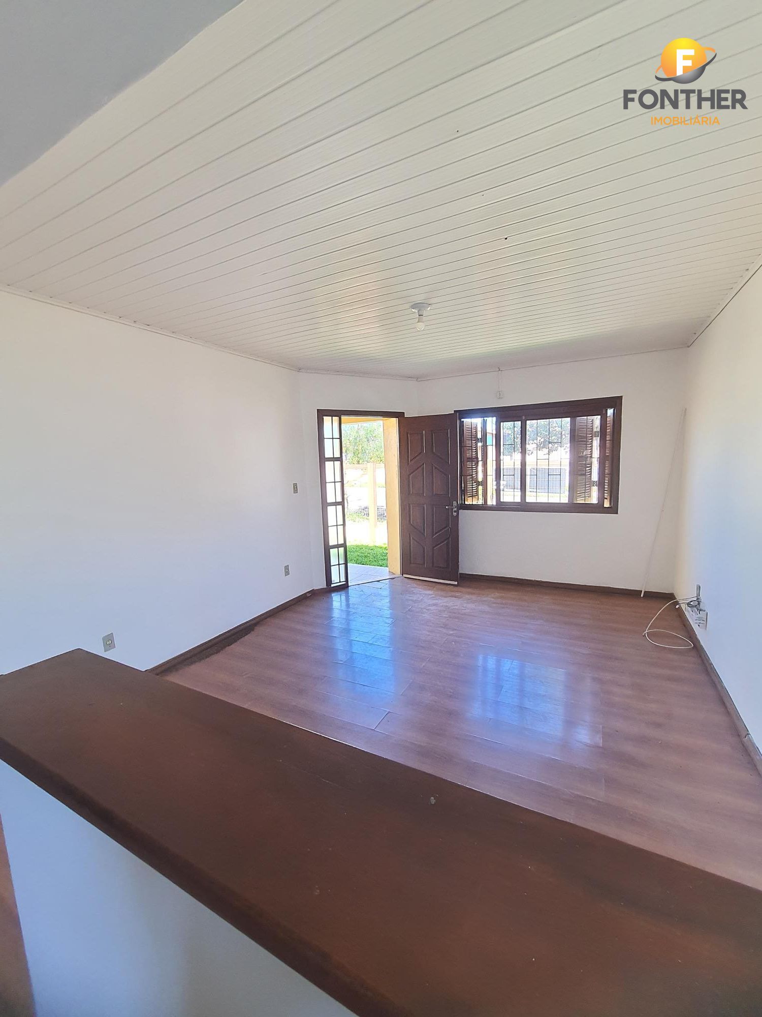 Casa à venda com 3 quartos, 90m² - Foto 8