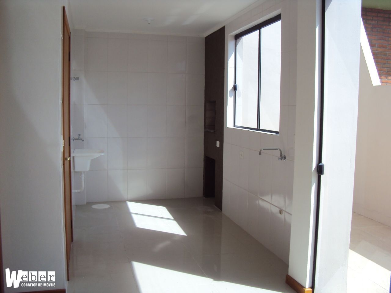 Apartamento à venda com 2 quartos, 65m² - Foto 4