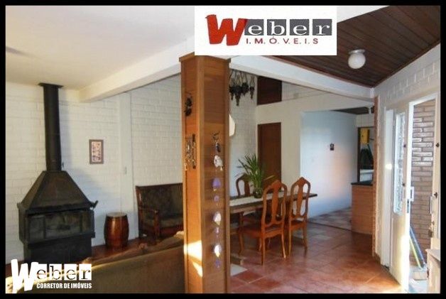 Casa à venda com 3 quartos, 220m² - Foto 5