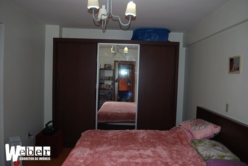 Apartamento à venda com 3 quartos, 296m² - Foto 17