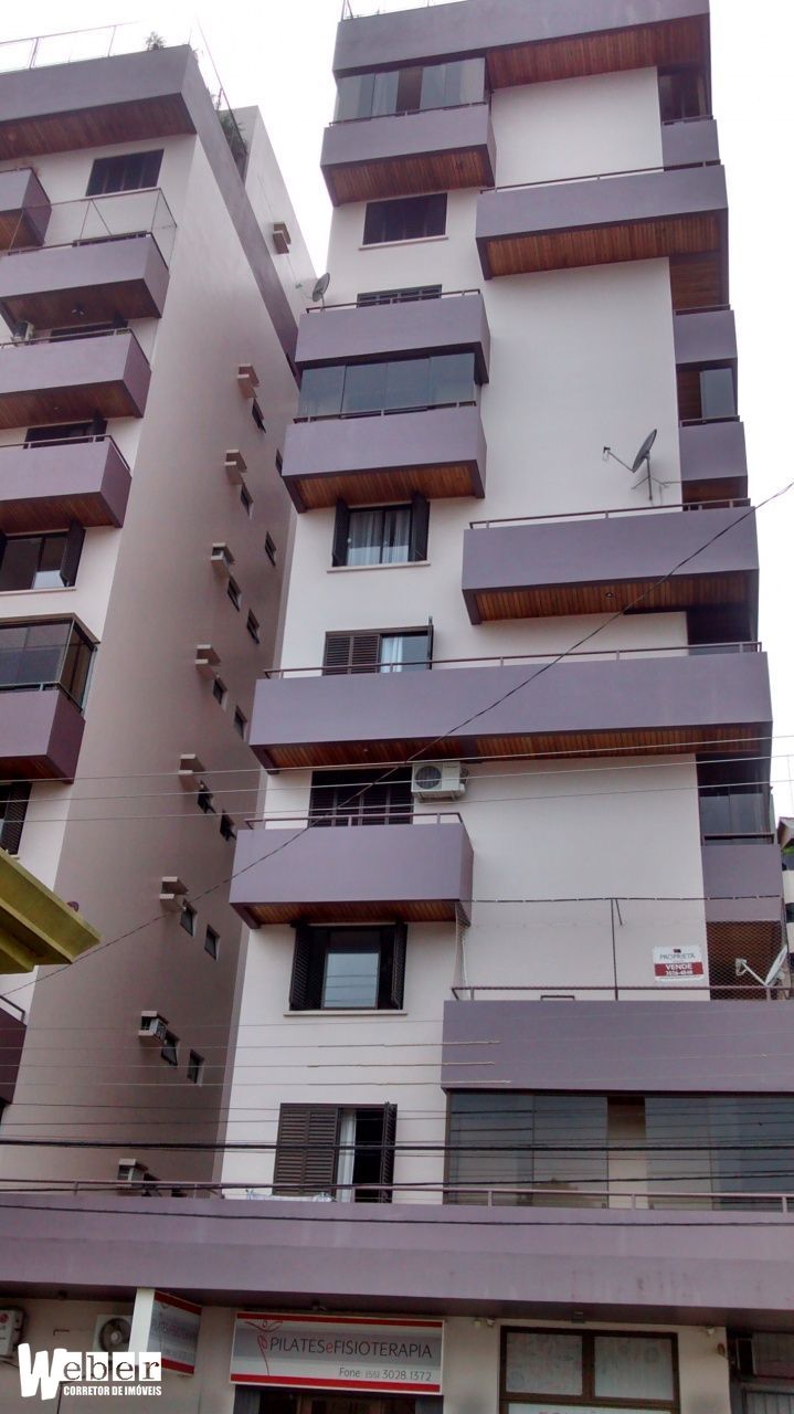 Apartamento, 3 quartos, 296 m² - Foto 1