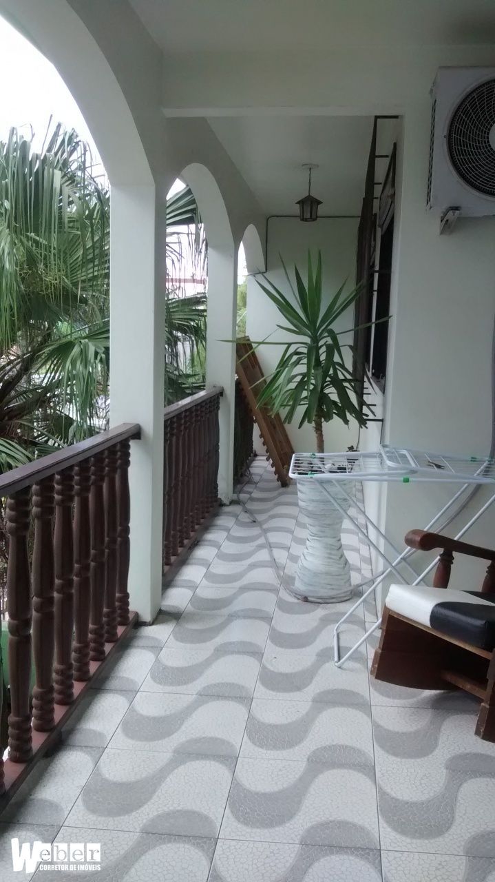 Casa, 4 quartos, 285 m² - Foto 31