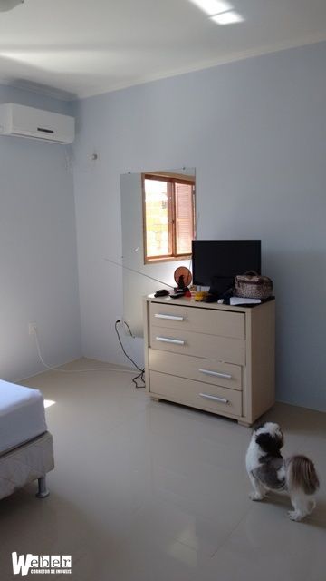 Casa à venda com 2 quartos, 81m² - Foto 11