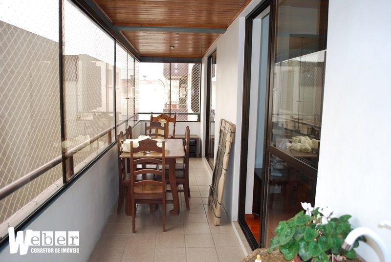 Apartamento à venda com 3 quartos, 296m² - Foto 7