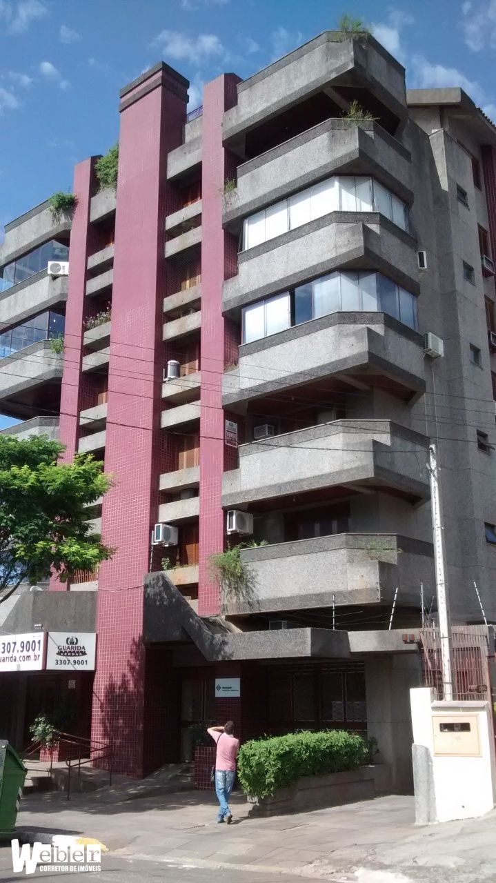 Apartamento à venda com 3 quartos, 144m² - Foto 1