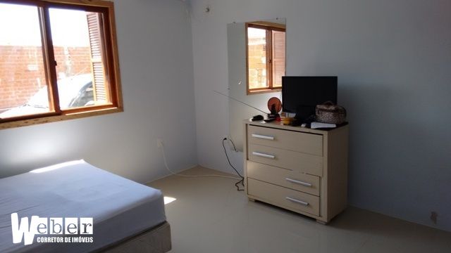 Casa à venda com 2 quartos, 81m² - Foto 12