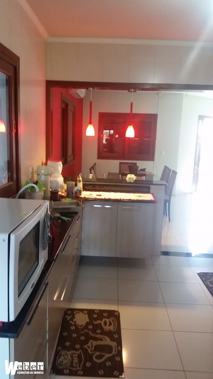 Casa à venda com 3 quartos, 149m² - Foto 2