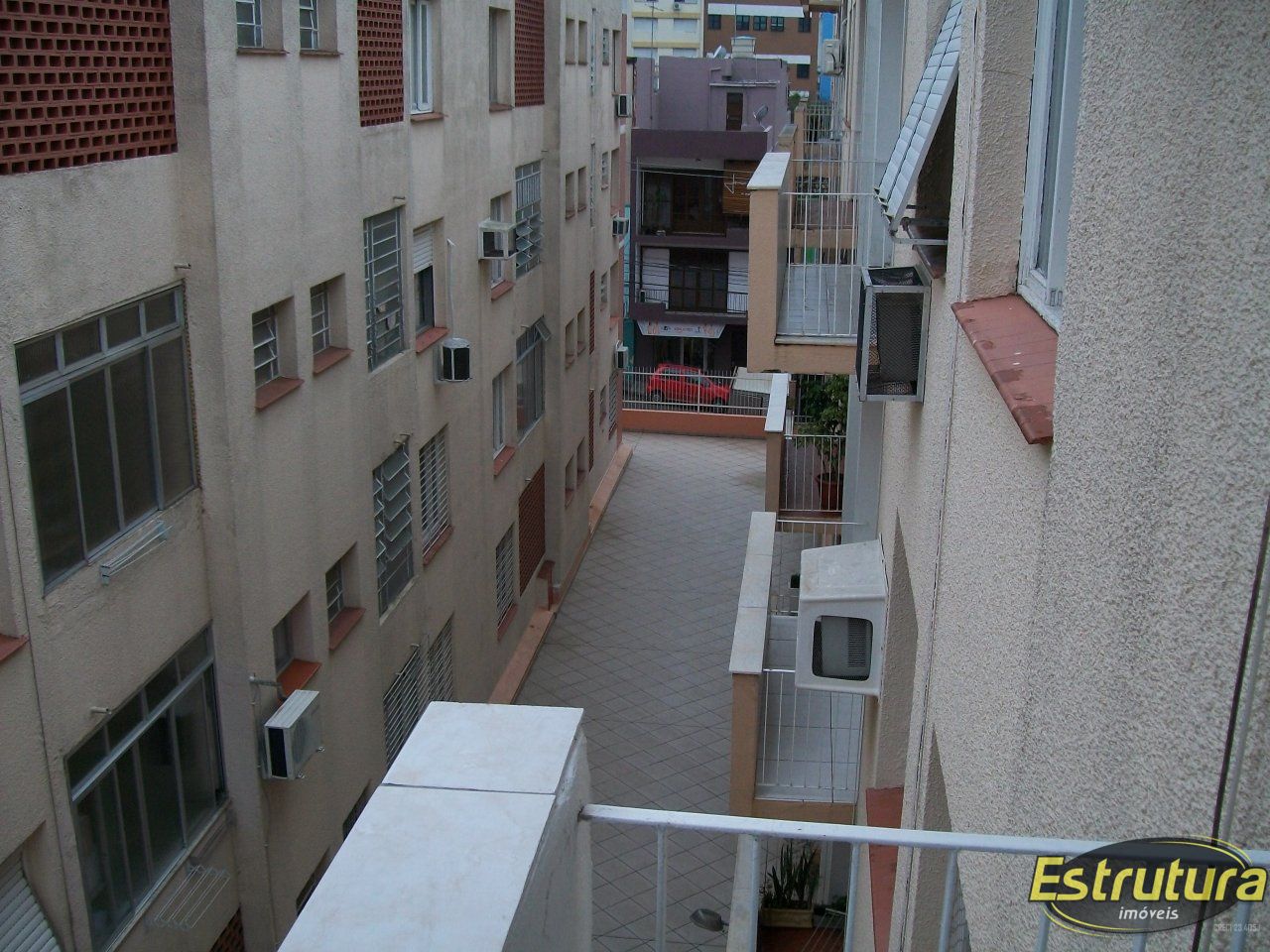 Apartamento com 2 Dormitórios à venda, 72 m² por R$ 259.000,00