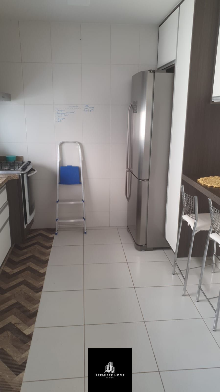 Apartamento à venda com 3 quartos, 116m² - Foto 10