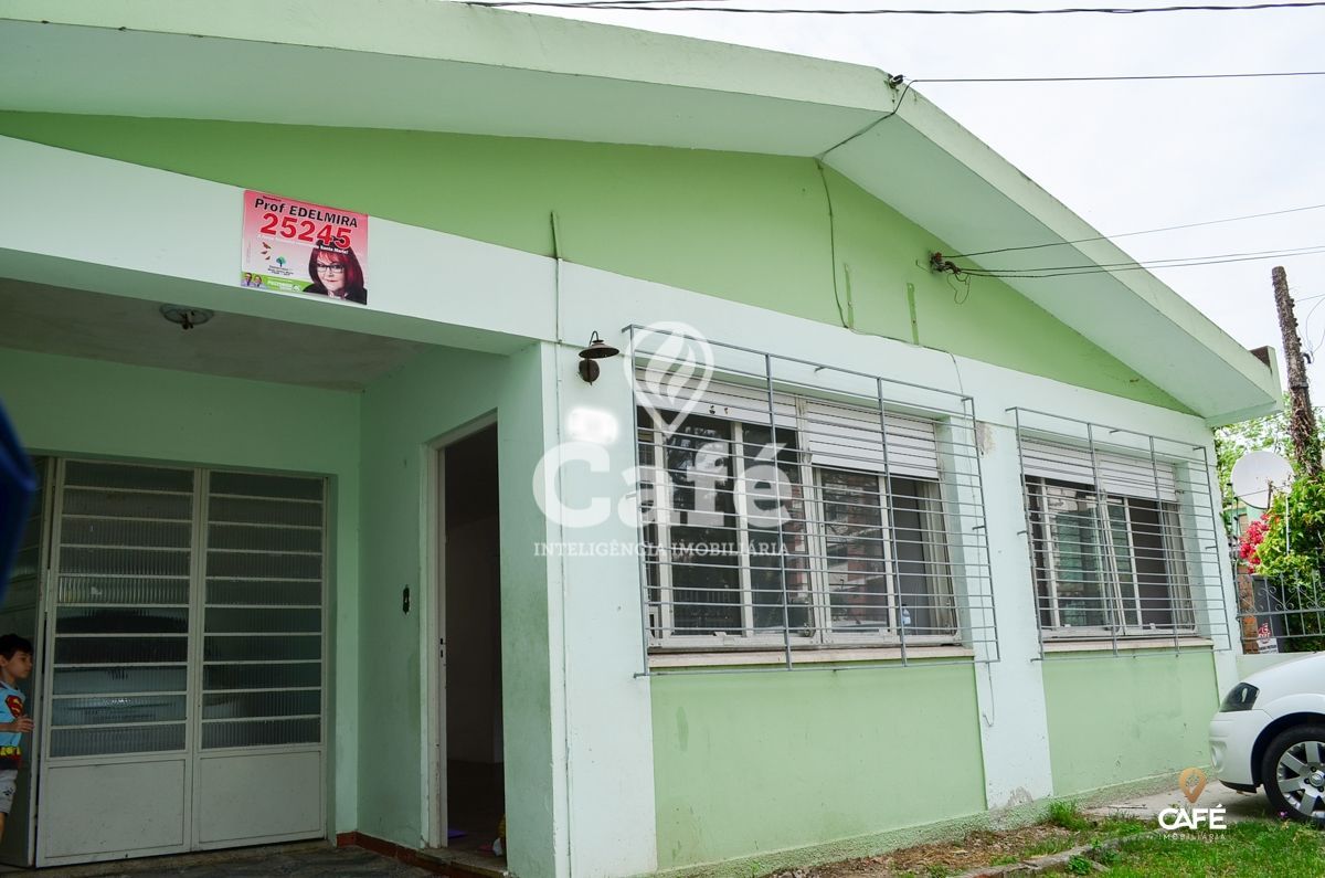 Casa à venda com 3 quartos, 90m² - Foto 1