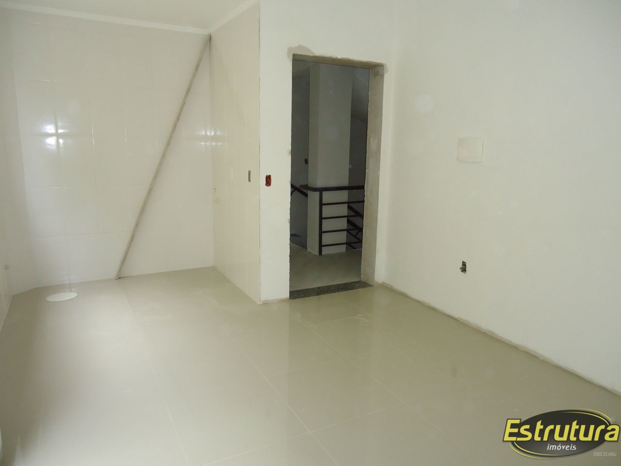 Apartamento com 1 Dormitórios à venda, 36 m² por R$ 168.000,00