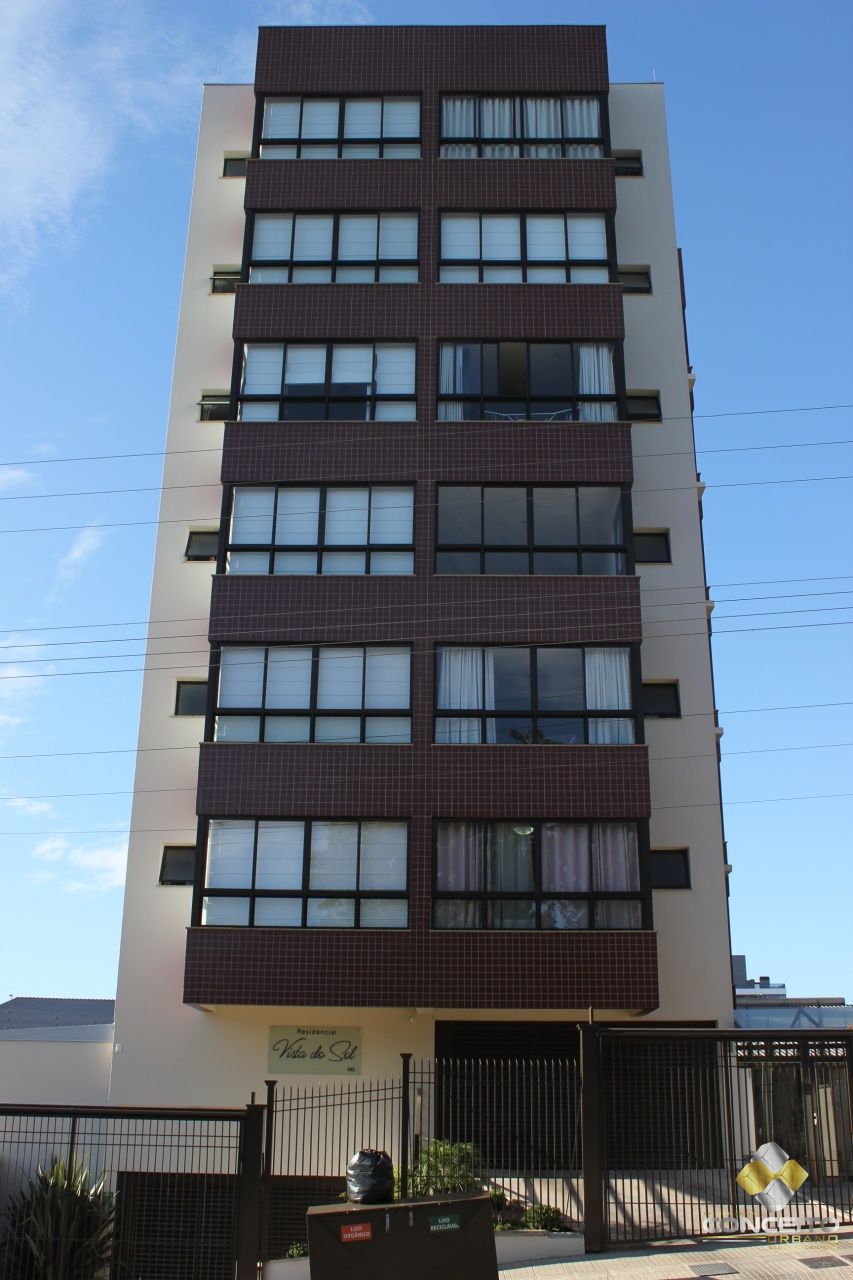 Apartamento à venda com 2 quartos, 61m² - Foto 1