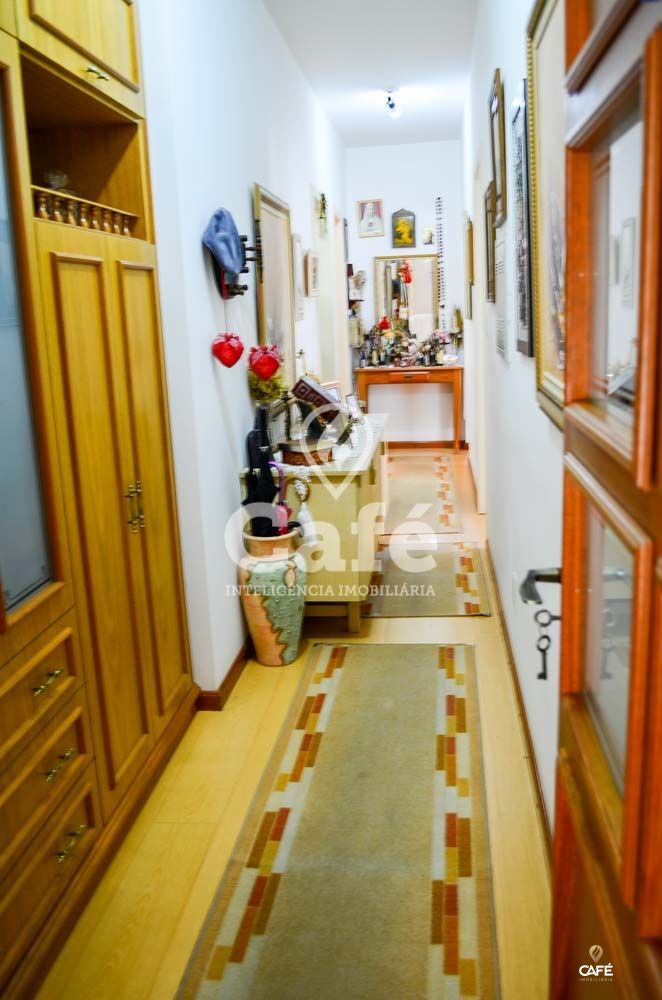 Apartamento à venda com 3 quartos, 230m² - Foto 9