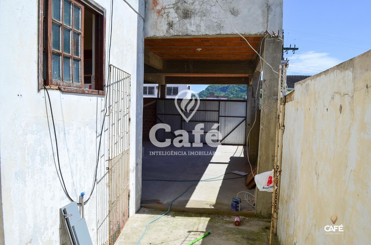 Sobrado à venda com 5 quartos, 350m² - Foto 38