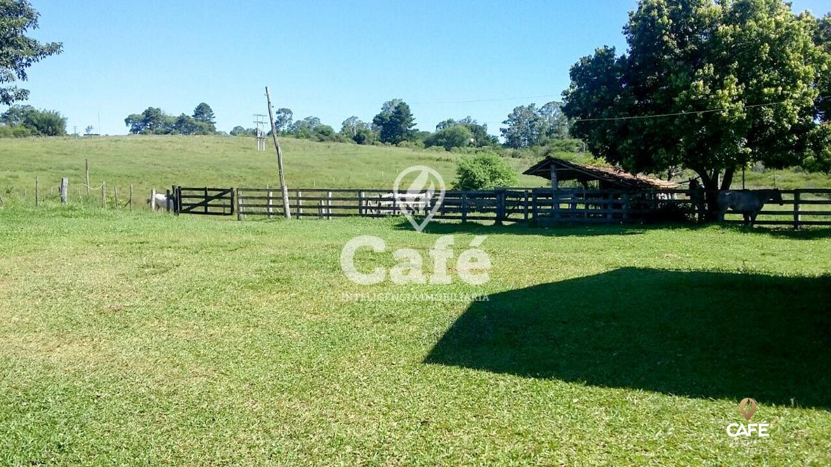 Chácara à venda com 2 quartos, 230000000m² - Foto 1