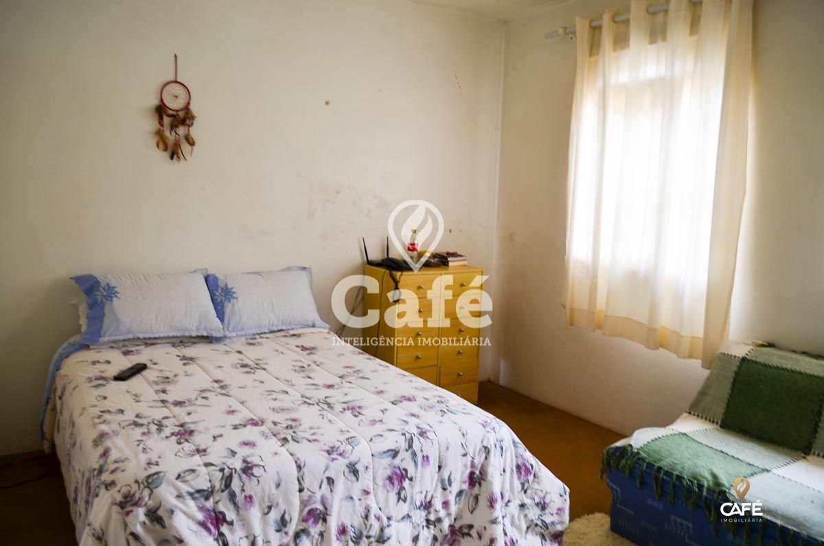 Casa à venda com 4 quartos, 230m² - Foto 25