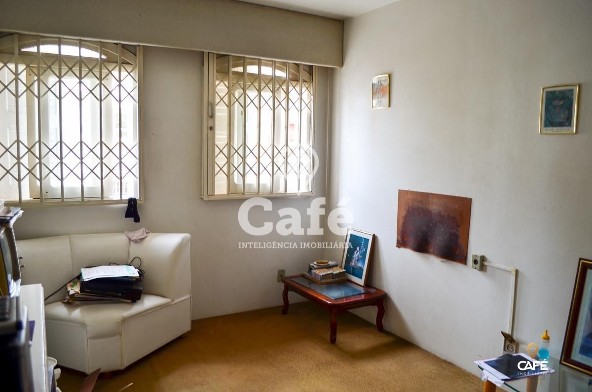 Casa à venda com 4 quartos, 230m² - Foto 27