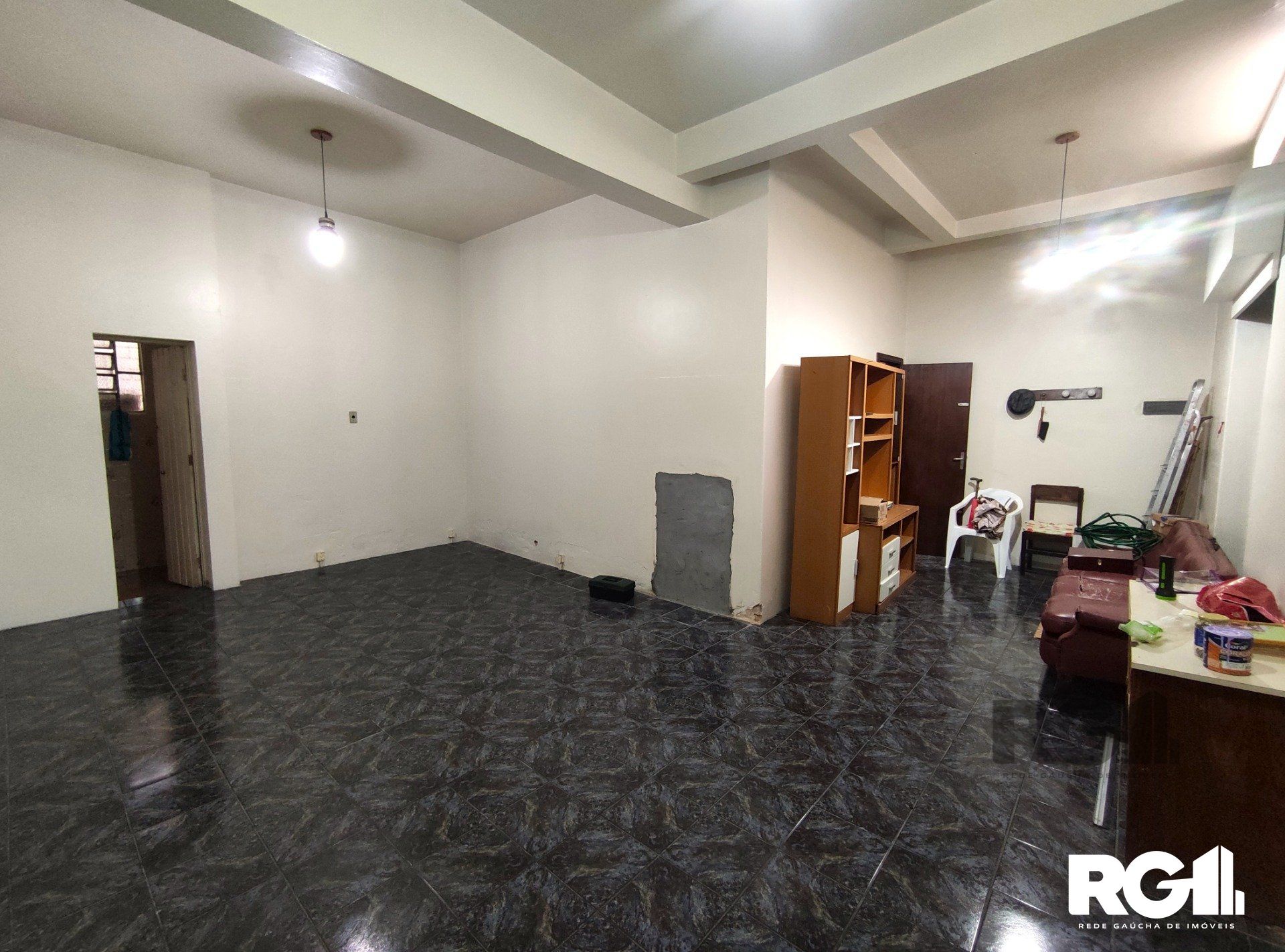 Casa à venda com 3 quartos, 200m² - Foto 4