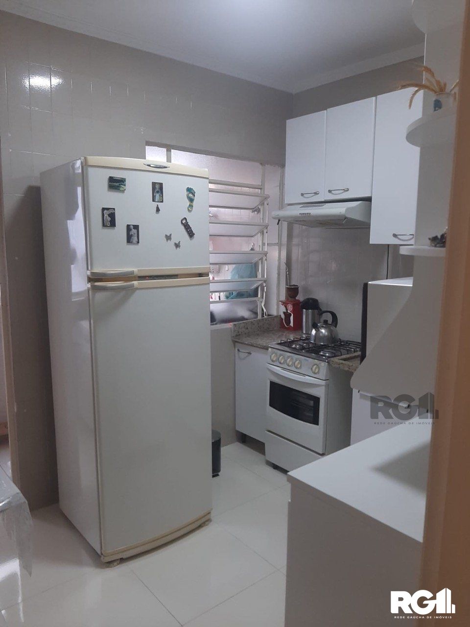 Apartamento à venda com 2 quartos, 60m² - Foto 3