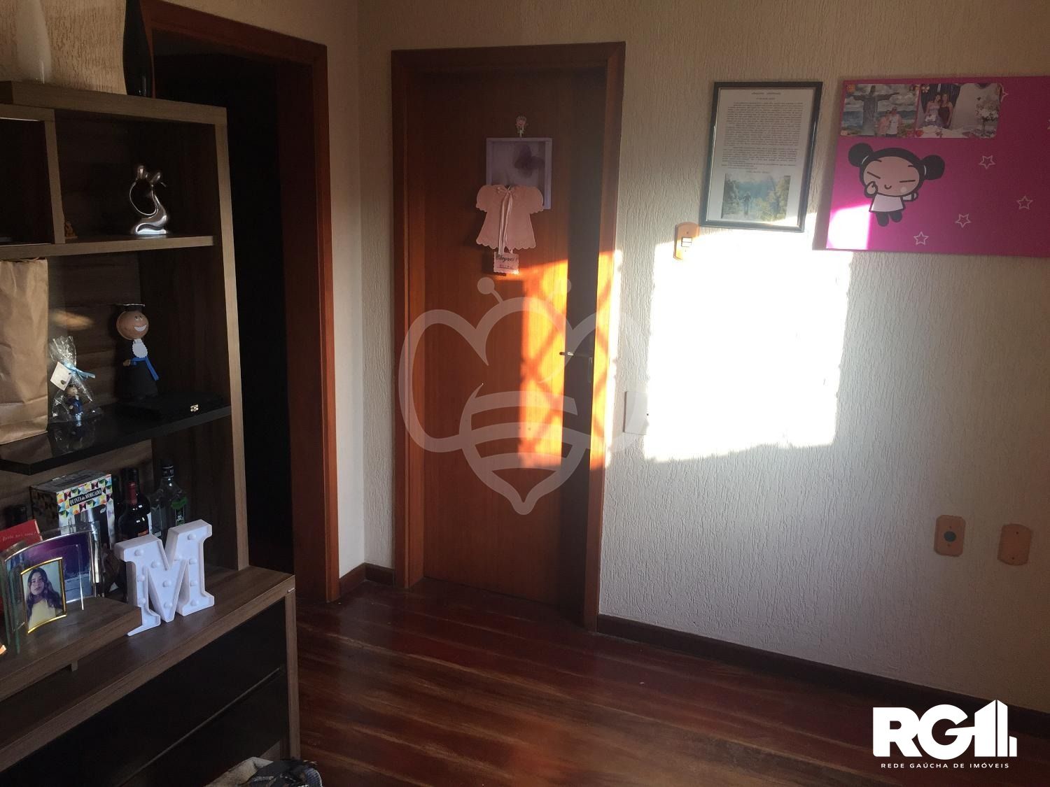 Casa à venda com 4 quartos, 265m² - Foto 2