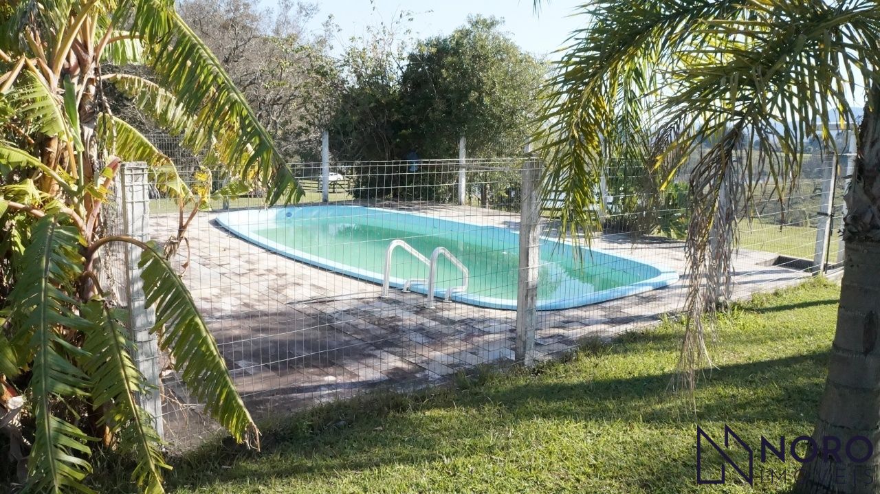 Lindíssima chácara, 2,1ha, acesso asfaltado, com sede, coche