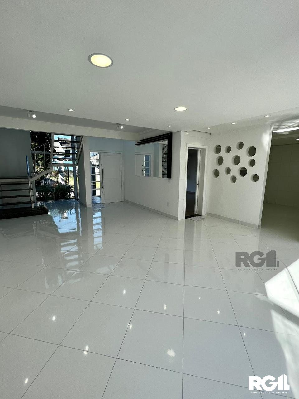 Sobrado à venda com 3 quartos, 189m² - Foto 4