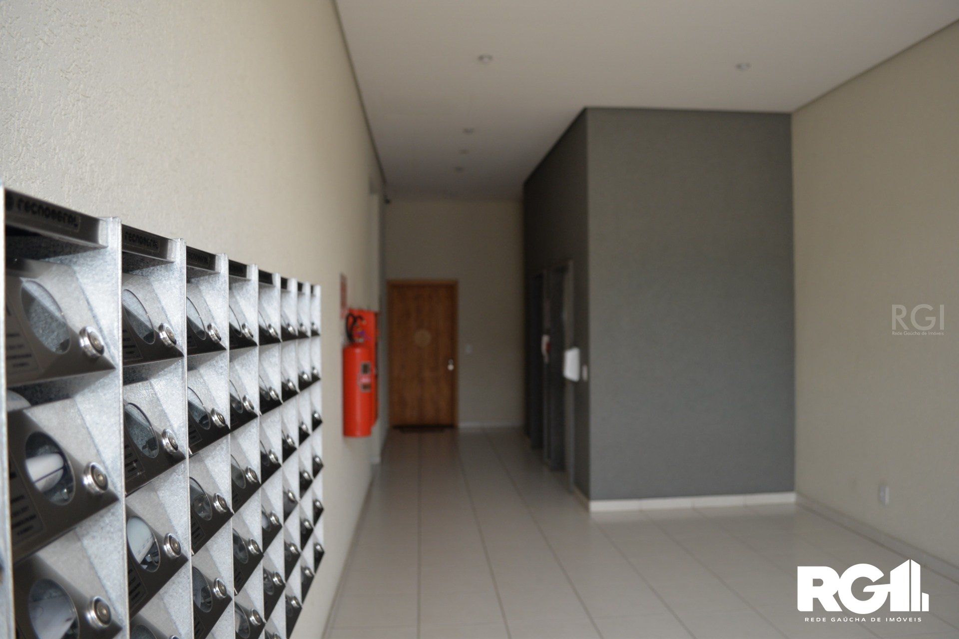 Apartamento à venda com 3 quartos, 71m² - Foto 4