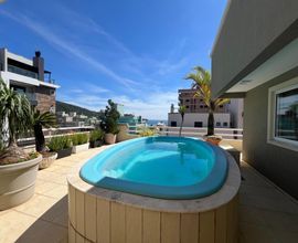 Terraço com piscina