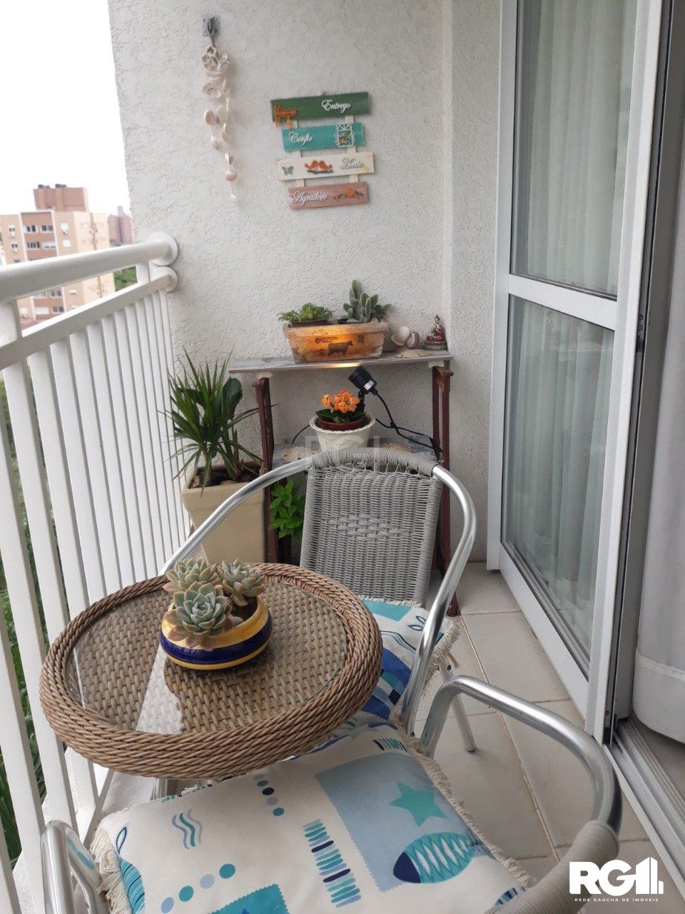 Apartamento à venda com 3 quartos, 75m² - Foto 7