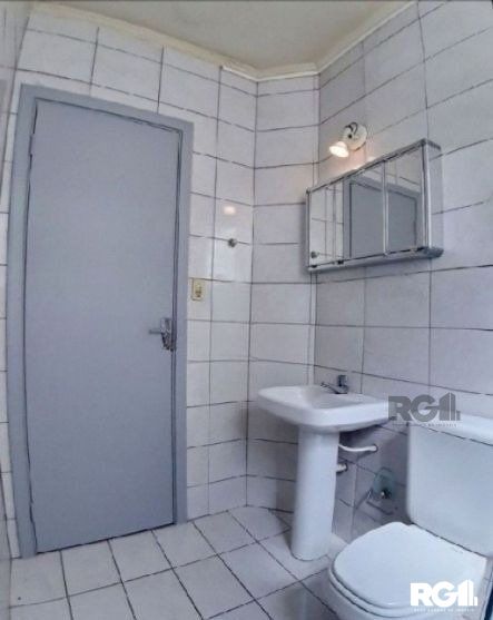 Apartamento à venda com 2 quartos, 68m² - Foto 7