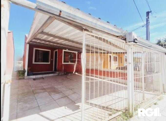 Casa à venda com 2 quartos, 42m² - Foto 1