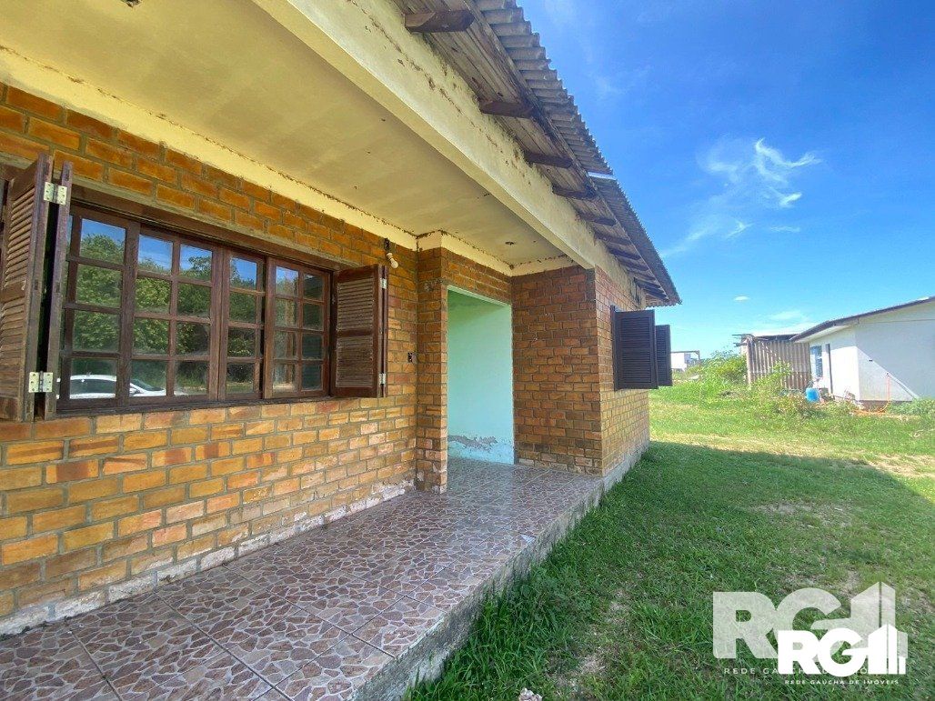 Casa à venda com 3 quartos, 60m² - Foto 5