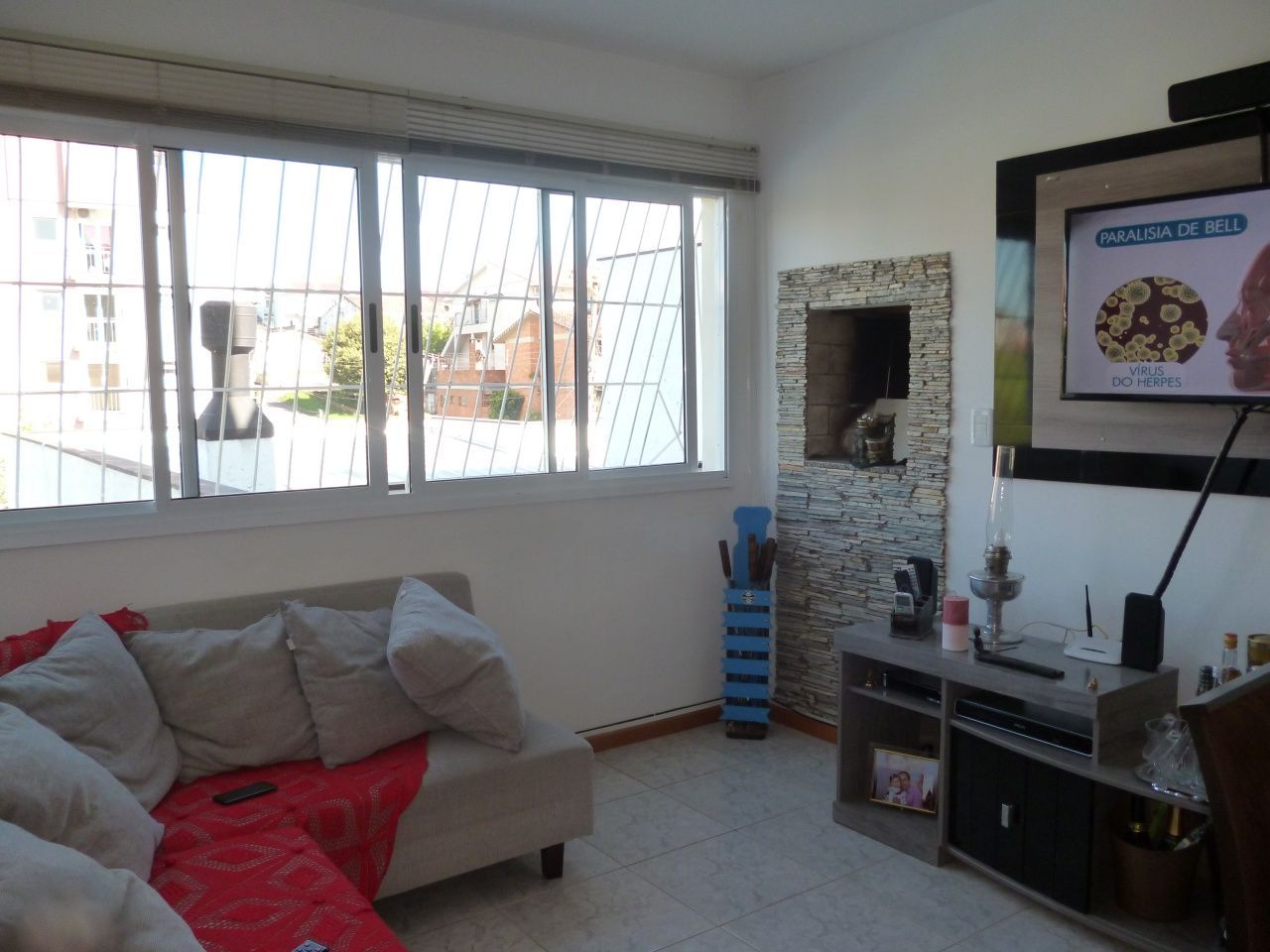 Apartamento à venda com 2 quartos, 63m² - Foto 2