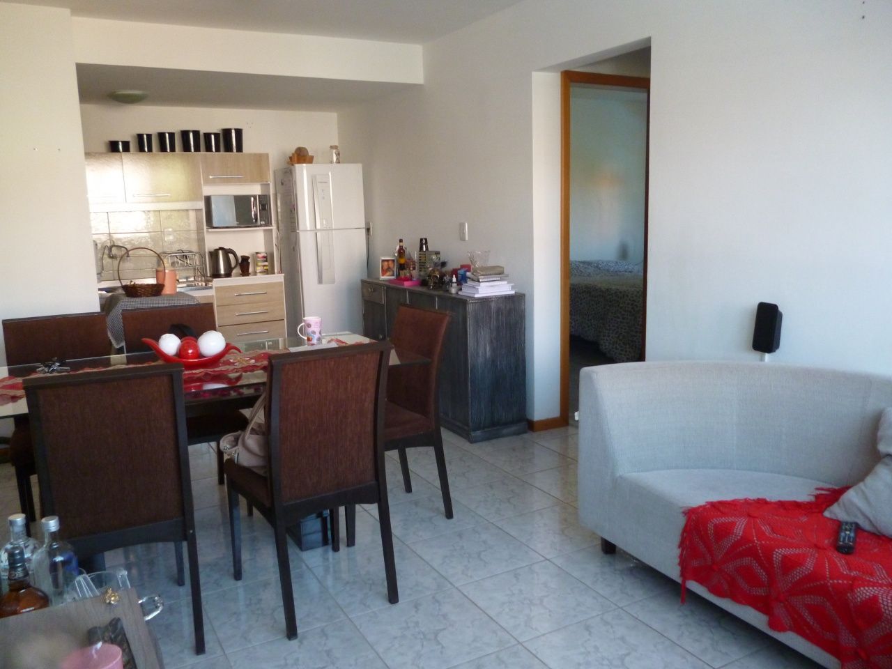 Apartamento à venda com 2 quartos, 63m² - Foto 3