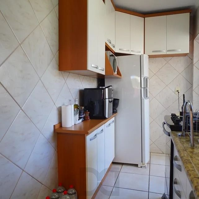 Apartamento 2 quartos, vaga, elevador e portaria 24hrs no bairro Sarandi — foto 6