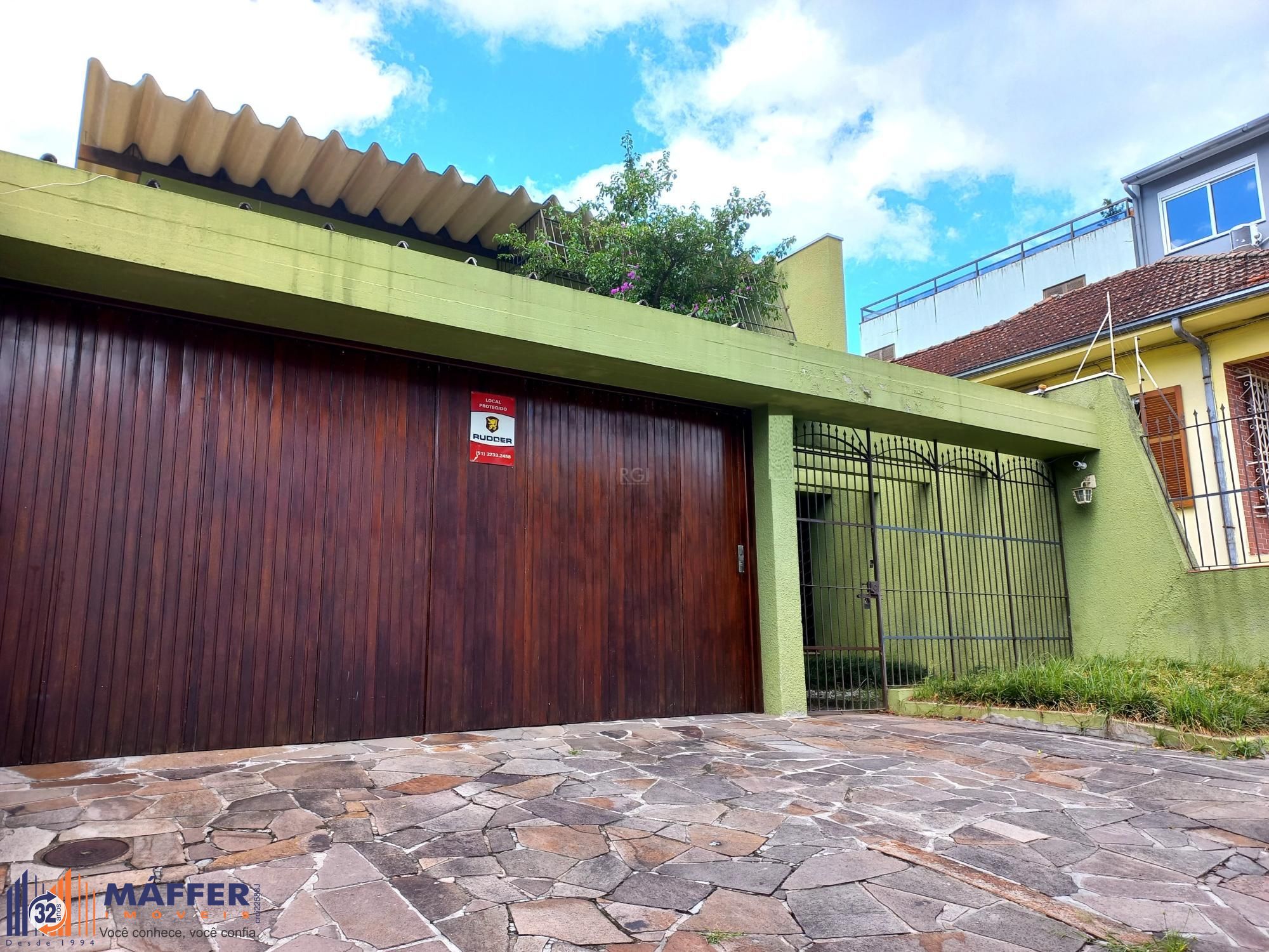 Casa para Venda - 300m², 4 dormitórios, sendo 1 suites, 2 vagas - Santana