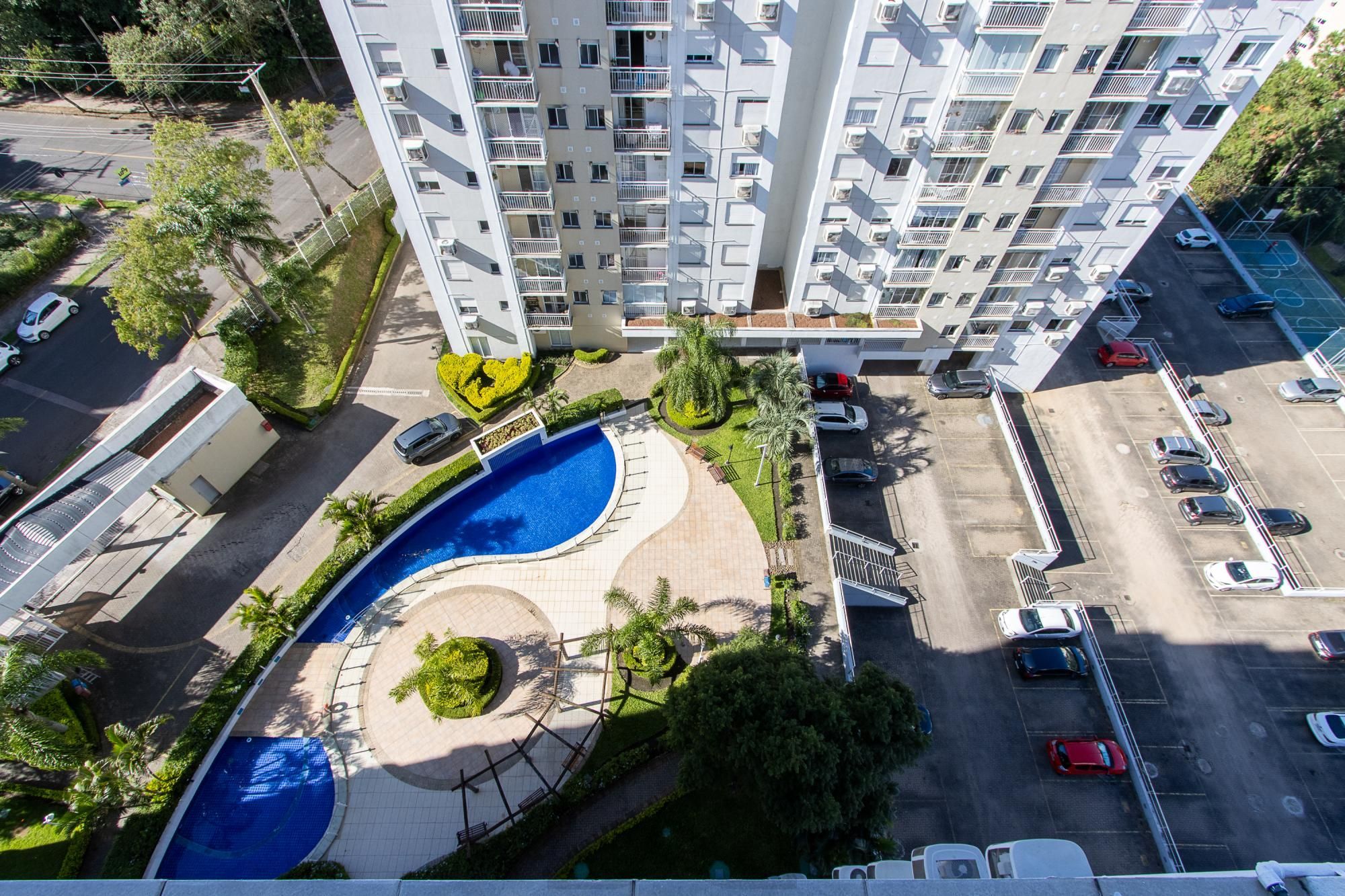 Apartamento, 2 dormitórios e 1 vaga, bairro Jardim Carvalho. — foto 24