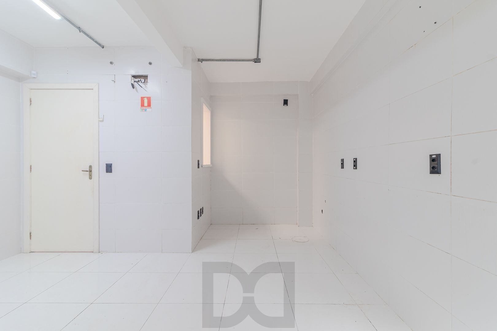 🏢 PRÉDIO COMERCIAL À VENDA | LOCALIZAÇÃO ESTRATÉGICA EM PORTO ALEGRE — foto 23
